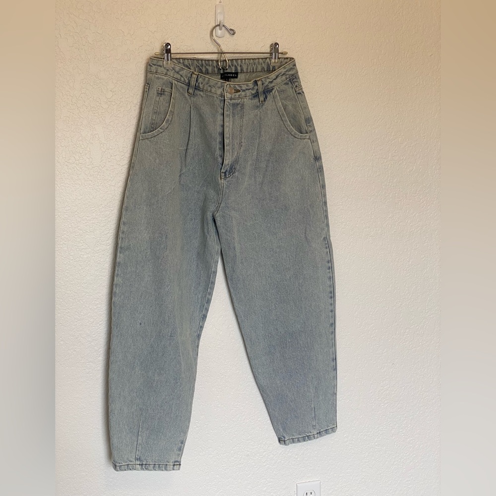 JLux Label Eris Jean